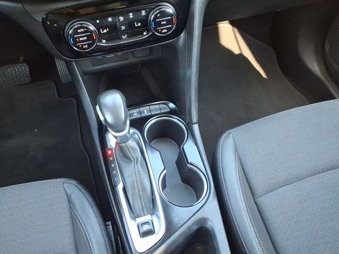 Used 2020 Buick Encore GX Select image 23