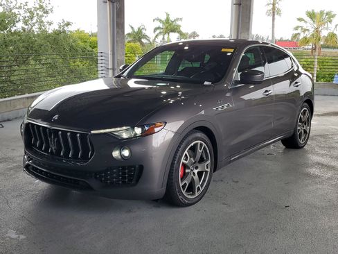 Used 2023 Maserati Levante GT image 4
