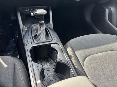 Used 2025 Kia K4 FWD image 41