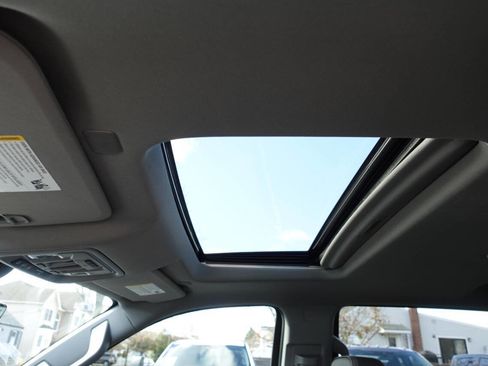 Used 2024 GMC Sierra 1500 Denali w/ Denali Reserve Package image 23