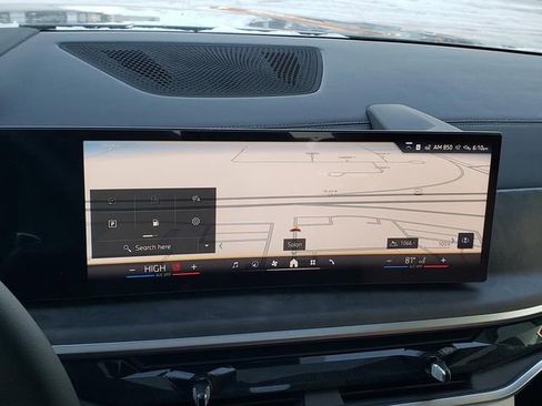 New 2026 BMW X7 xDrive40i w/ Premium Package image 25