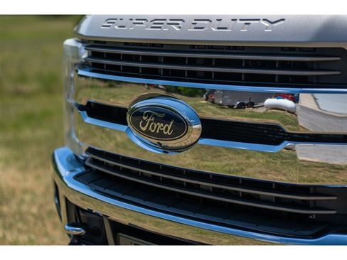 Used 2017 Ford F250 King Ranch w/ Chrome Package AWD/4WD image 5