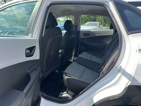 Used 2019 Hyundai Kona SE FWD image 12