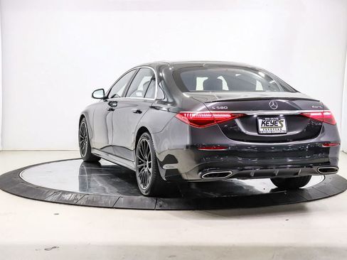 Certified 2022 Mercedes-Benz S 580 4MATIC Sedan image 2