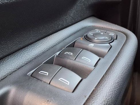 Used 2021 GMC Terrain SLE w/ Driver Convenience Package FWD image 17