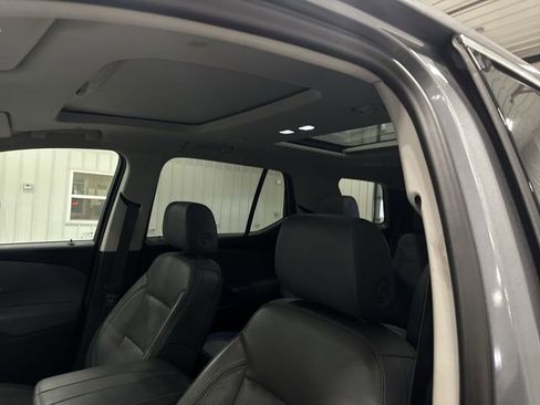 Used 2019 Chevrolet Traverse Premier image 15