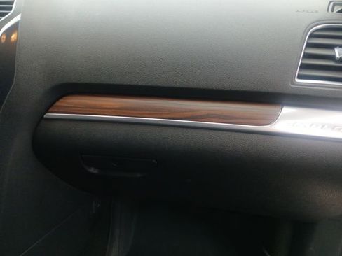 Certified 2018 Ford Explorer Limited image 63