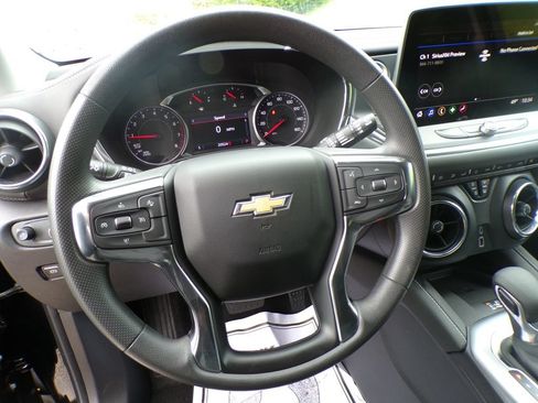 Used 2024 Chevrolet Blazer LT w/ Convenience Package AWD/4WD image 12