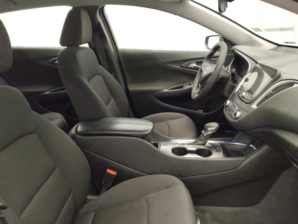 Used 2023 Chevrolet Malibu LT FWD image 21