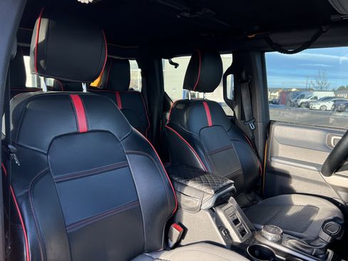 Used 2021 Ford Bronco Outer Banks image 16