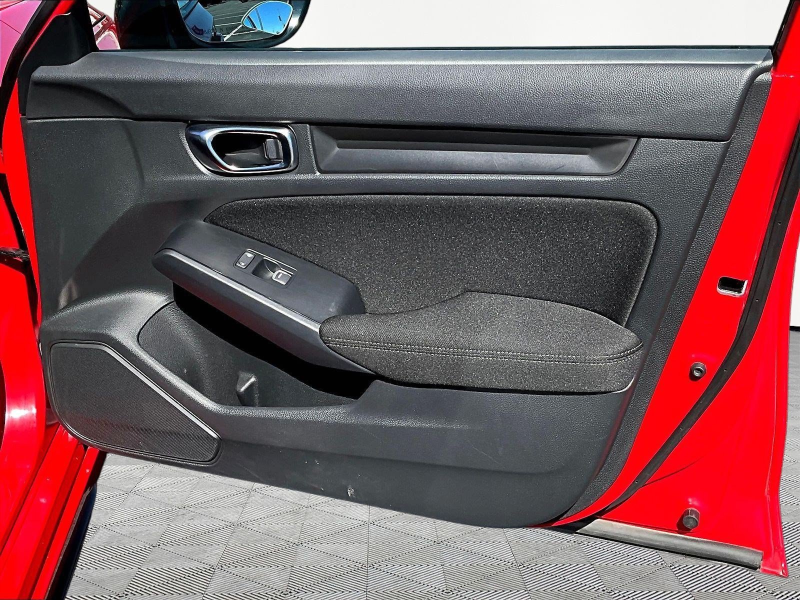 Used 2025 Honda Civic Sport image 27