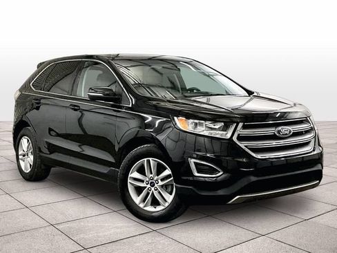Used 2017 Ford Edge SEL w/ Equipment Group 201A FWD image 2