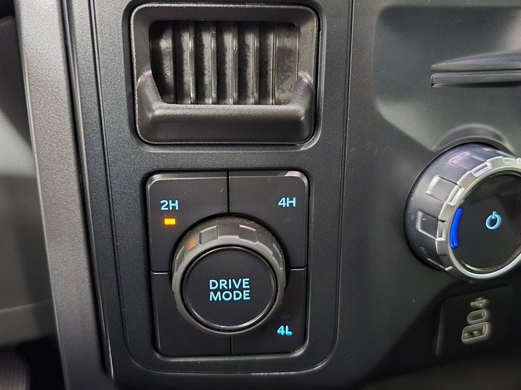 Used 2025 Ford F150 XLT w/ Equipment Group 301A Standard AWD/4WD image 30
