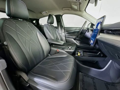 Certified 2022 Ford Mustang Mach-E Select image 14