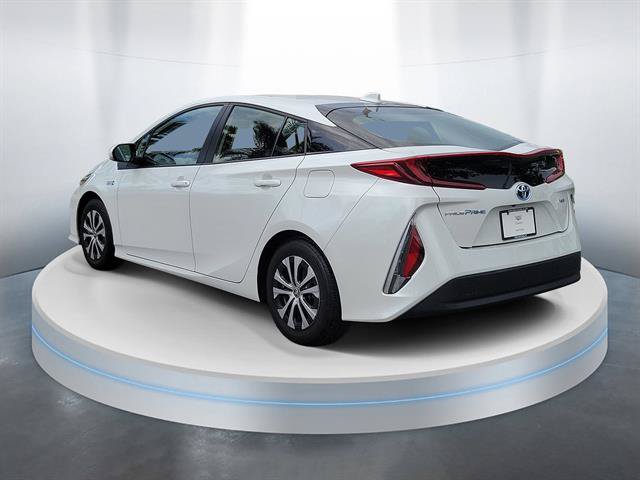 Used 2021 Toyota Prius Prime XLE w/ Carpet Mat Package (TMS) FWD image 4