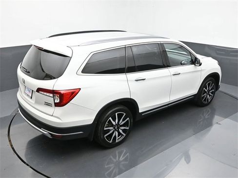 Used 2022 Honda Pilot Touring image 17