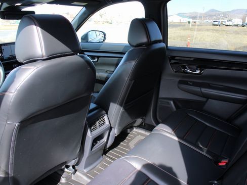 Used 2025 Honda CR-V Sport Touring image 16