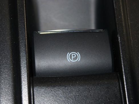 Used 2025 Ford Explorer ST image 59