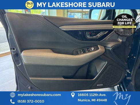 Certified 2025 Subaru Outback Onyx Edition AWD/4WD image 13