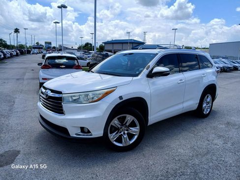 Used 2016 Toyota Highlander Limited FWD image 4