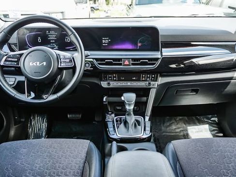 Certified 2025 Kia Seltos S FWD image 13