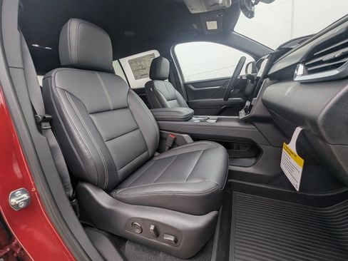 New 2026 GMC Acadia Elevation w/ Black Edition image 13