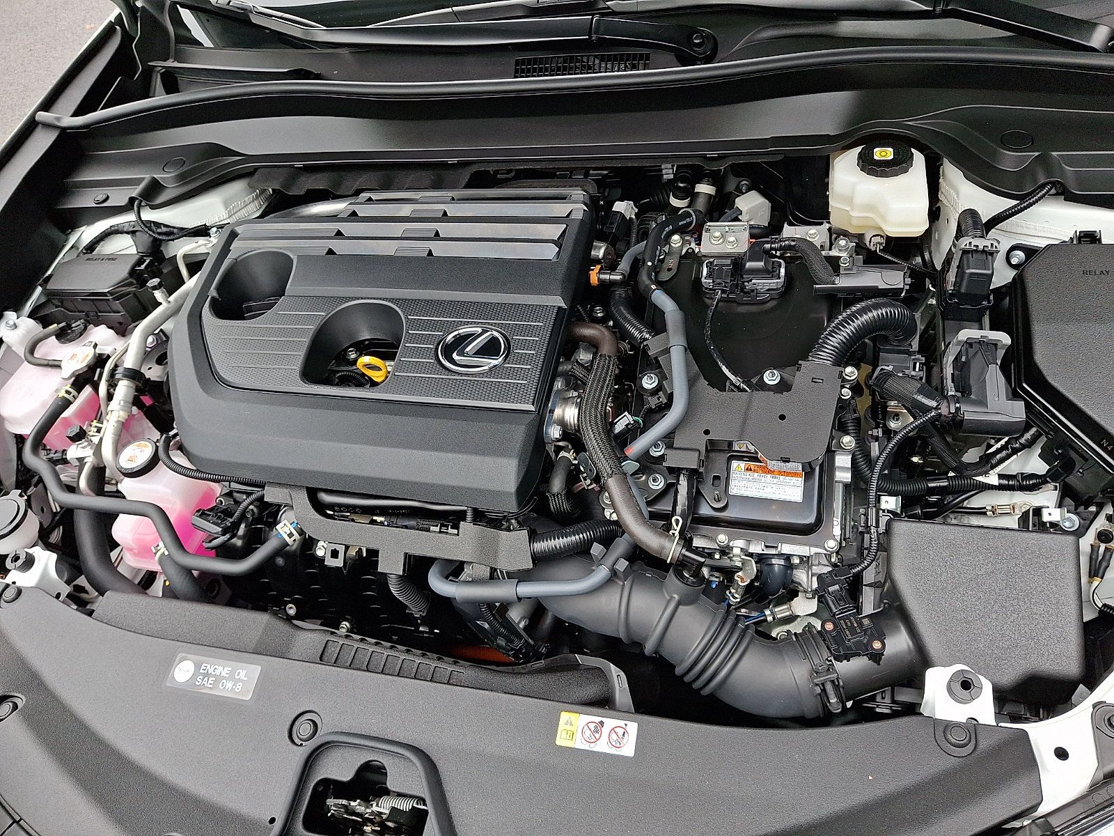 Certified 2025 Lexus UX 300h AWD w/ Accessory Package (Z1) image 27
