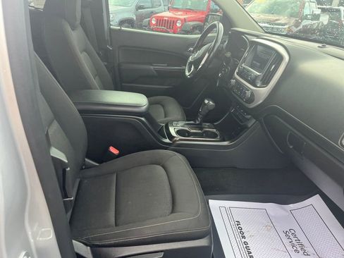 Used 2017 GMC Canyon SLE w/ SLE Convenience Package image 26