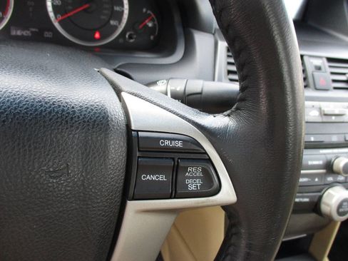 Used 2012 Honda Accord EX-L image 26