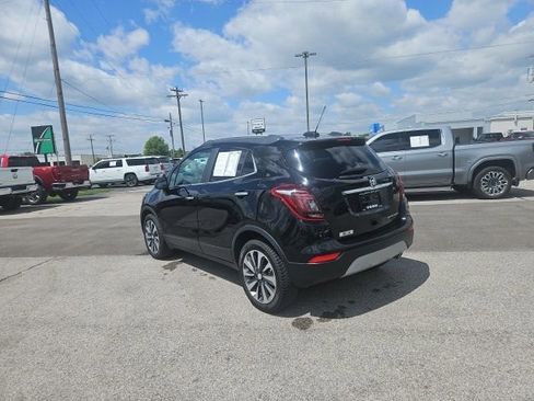 Used 2022 Buick Encore Preferred w/ Safety Package FWD image 7