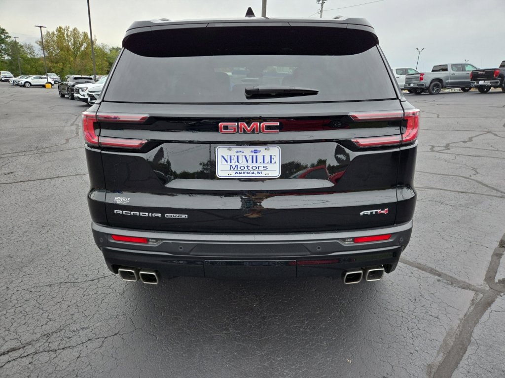 Certified 2024 GMC Acadia AT4 w/ Luxury Package AWD/4WD image 7
