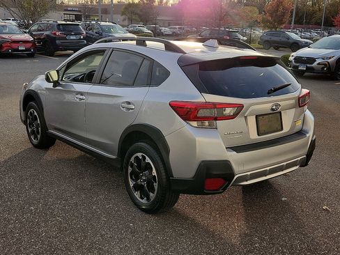 Used 2023 Subaru Crosstrek 2.0i Premium image 4