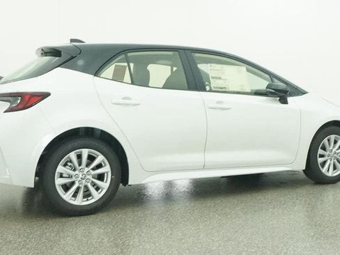 New 2026 Toyota Corolla SE image 26