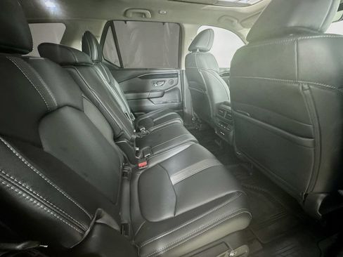 Used 2023 Honda Pilot Touring image 36