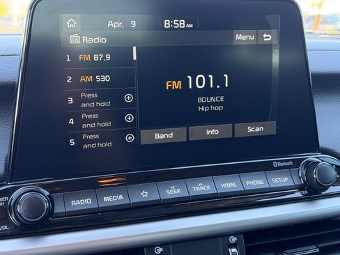 Certified 2021 Kia Forte LXS image 23