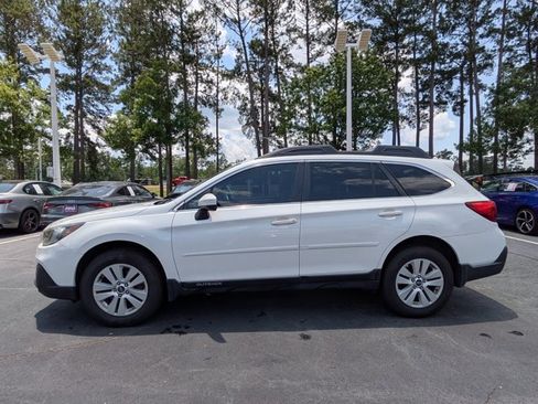 Used 2019 Subaru Outback 2.5i Premium AWD/4WD image 9