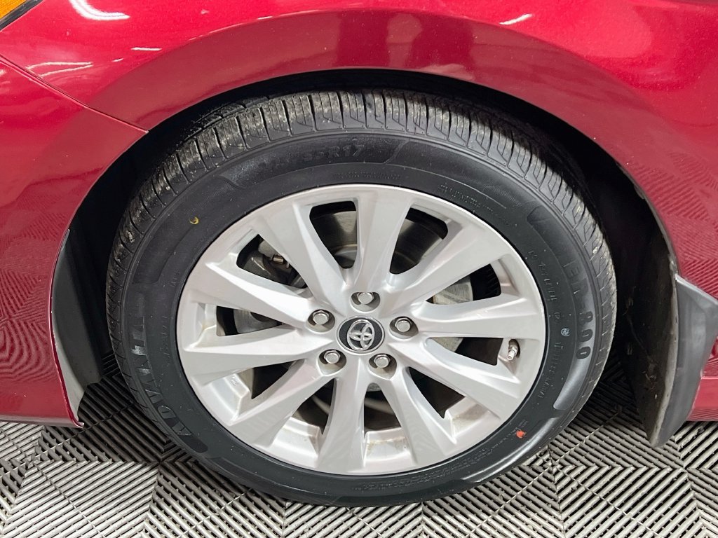 Certified 2019 Toyota Camry LE FWD image 27