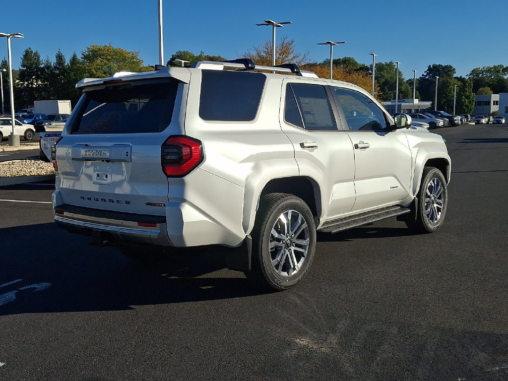 New 2026 Toyota 4Runner Limited AWD/4WD image 6