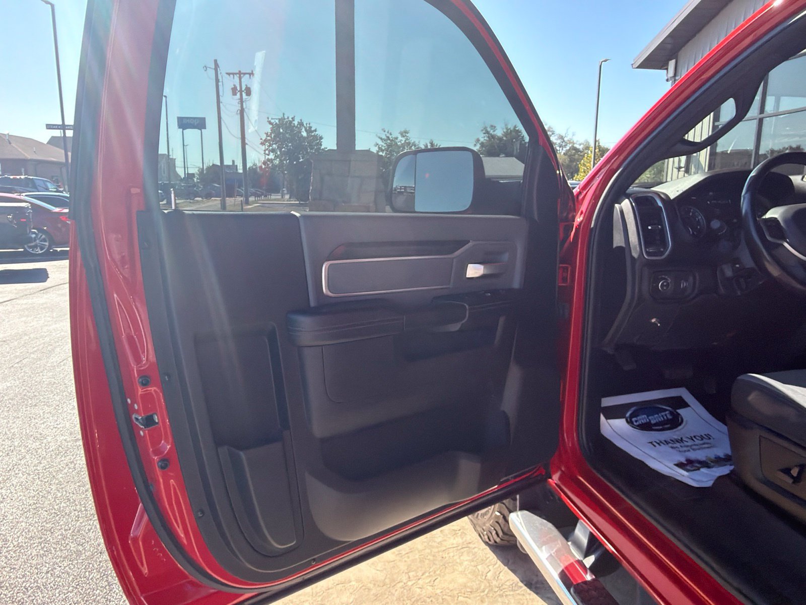 Used 2022 RAM 3500 Big Horn w/ Level C Equiment Group AWD/4WD image 4