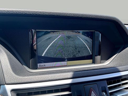 Used 2011 Mercedes-Benz E 350 Sedan image 26