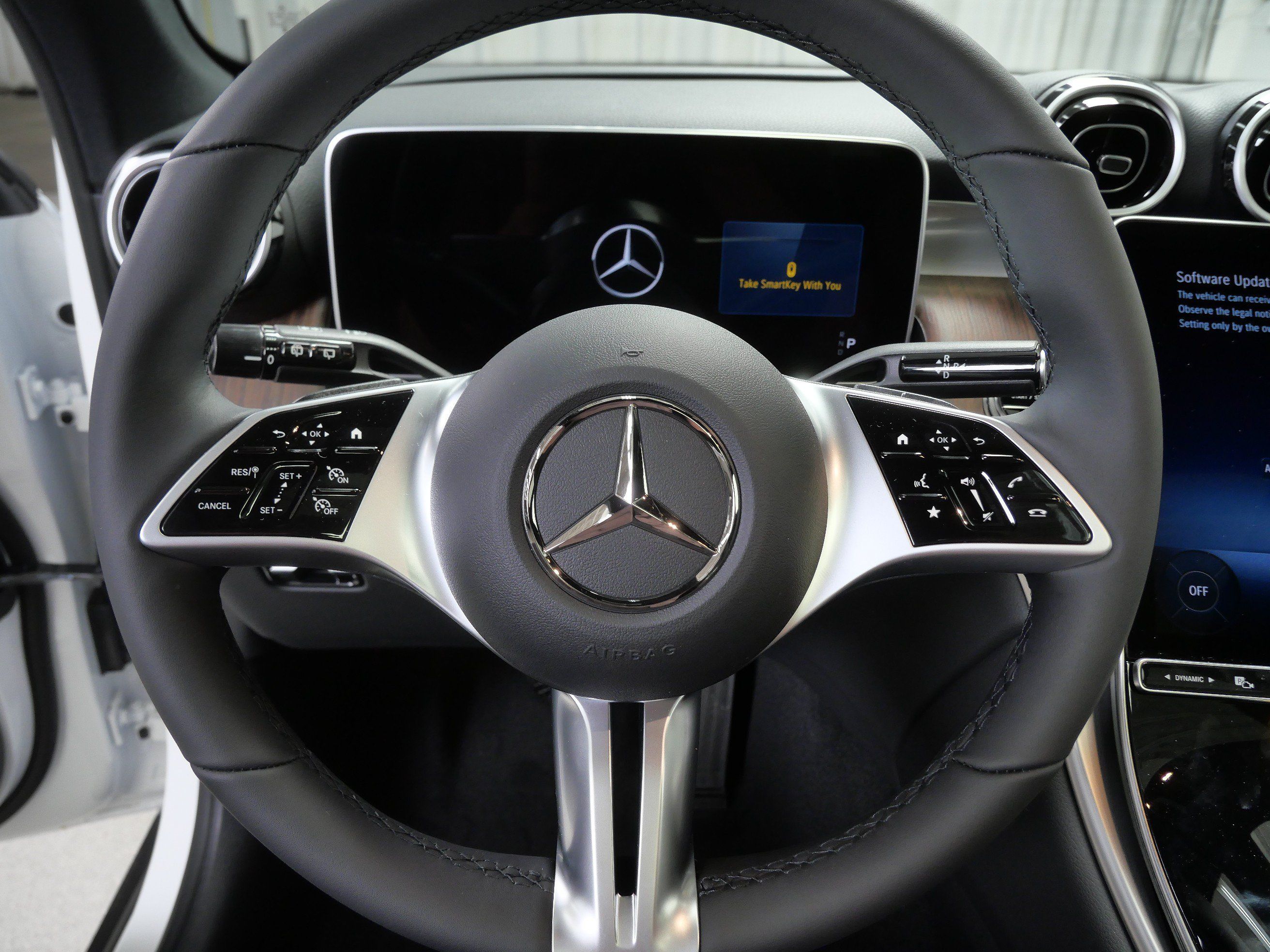 New 2026 Mercedes-Benz GLC 300 4MATIC image 12