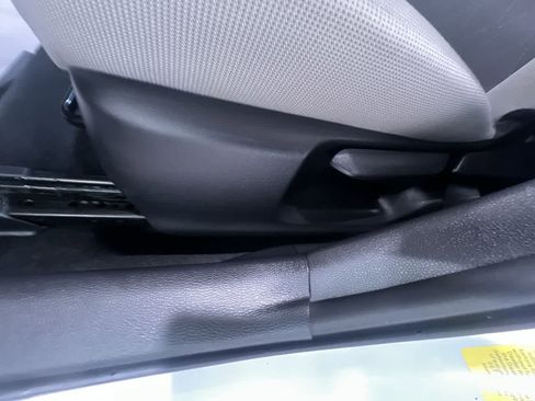 Used 2024 Toyota Corolla LE w/ LE Convenience Package image 13