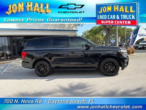 Used 2024 Ford Expedition XLT RWD image 14