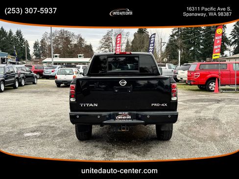 Used 2014 Nissan Titan PRO-4X image 5