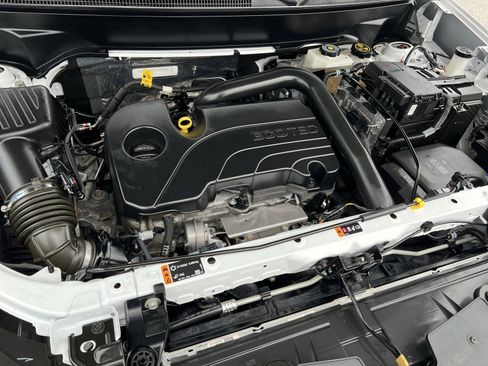 Used 2024 Chevrolet Equinox LT image 26