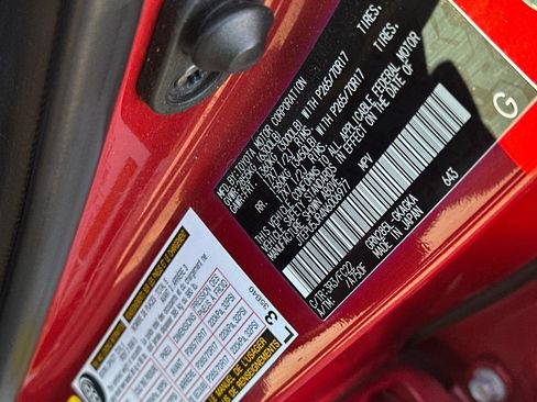 Used 2022 Toyota 4Runner TRD Off-Road image 27