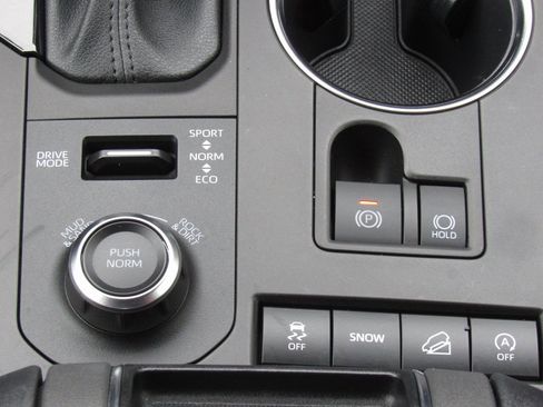 Used 2022 Toyota Highlander XSE image 33