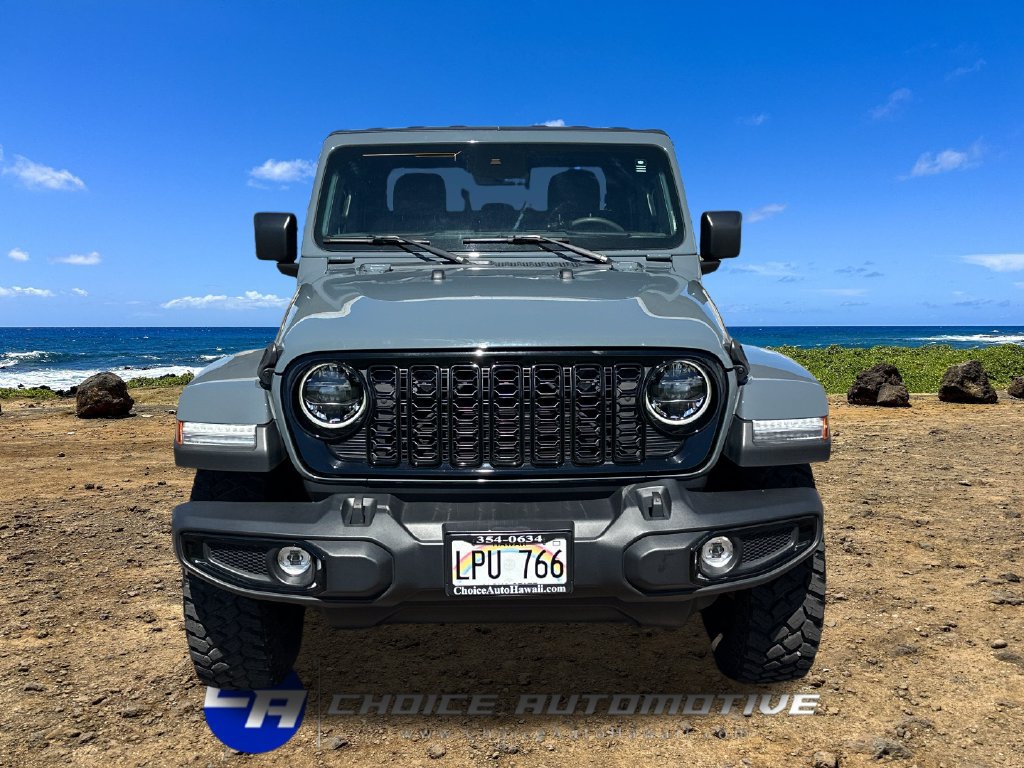 Used 2024 Jeep Gladiator Sport AWD/4WD image 11