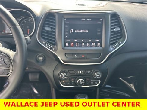 Used 2019 Jeep Cherokee Trailhawk w/ Trailer Tow Group image 23