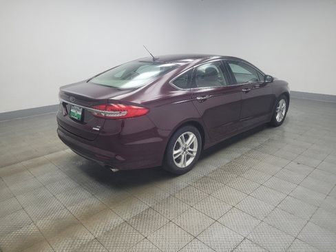 Used 2018 Ford Fusion SE w/ Fusion SE Technology Package FWD image 10